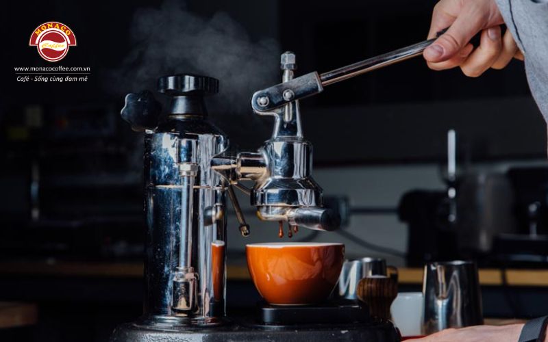 Cà phê espresso - Phương pháp pha cà phê máy espresso.